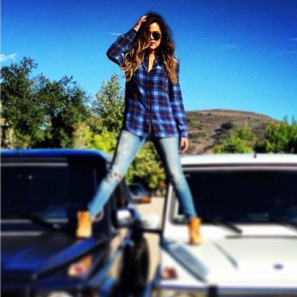 Silk blouse by Equipment. Blue/Black plaid. Size L - Picture 6 of 6